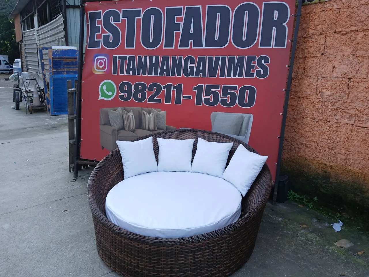 Fabricamos e reformas de móveis de vime