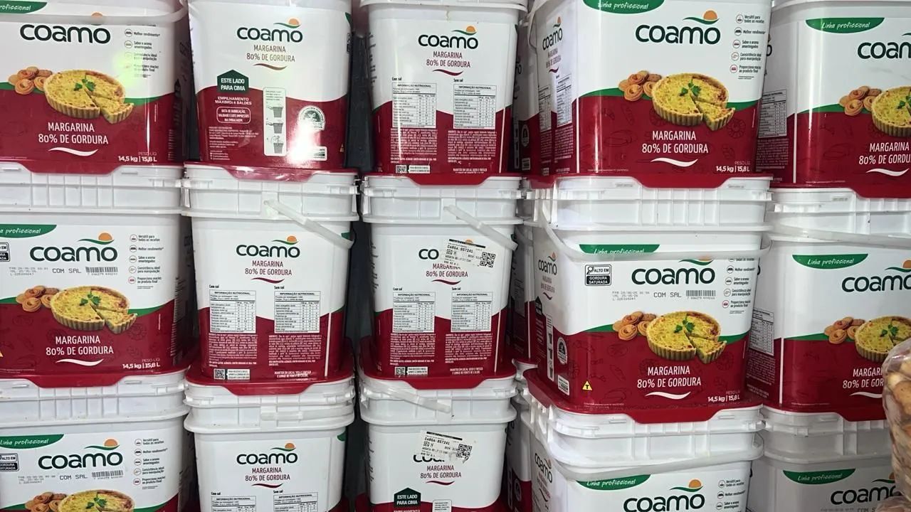 VENDO BALDE DE MANTEIGA  VAZIO 15 KILOS LIMPOS - Foto 2