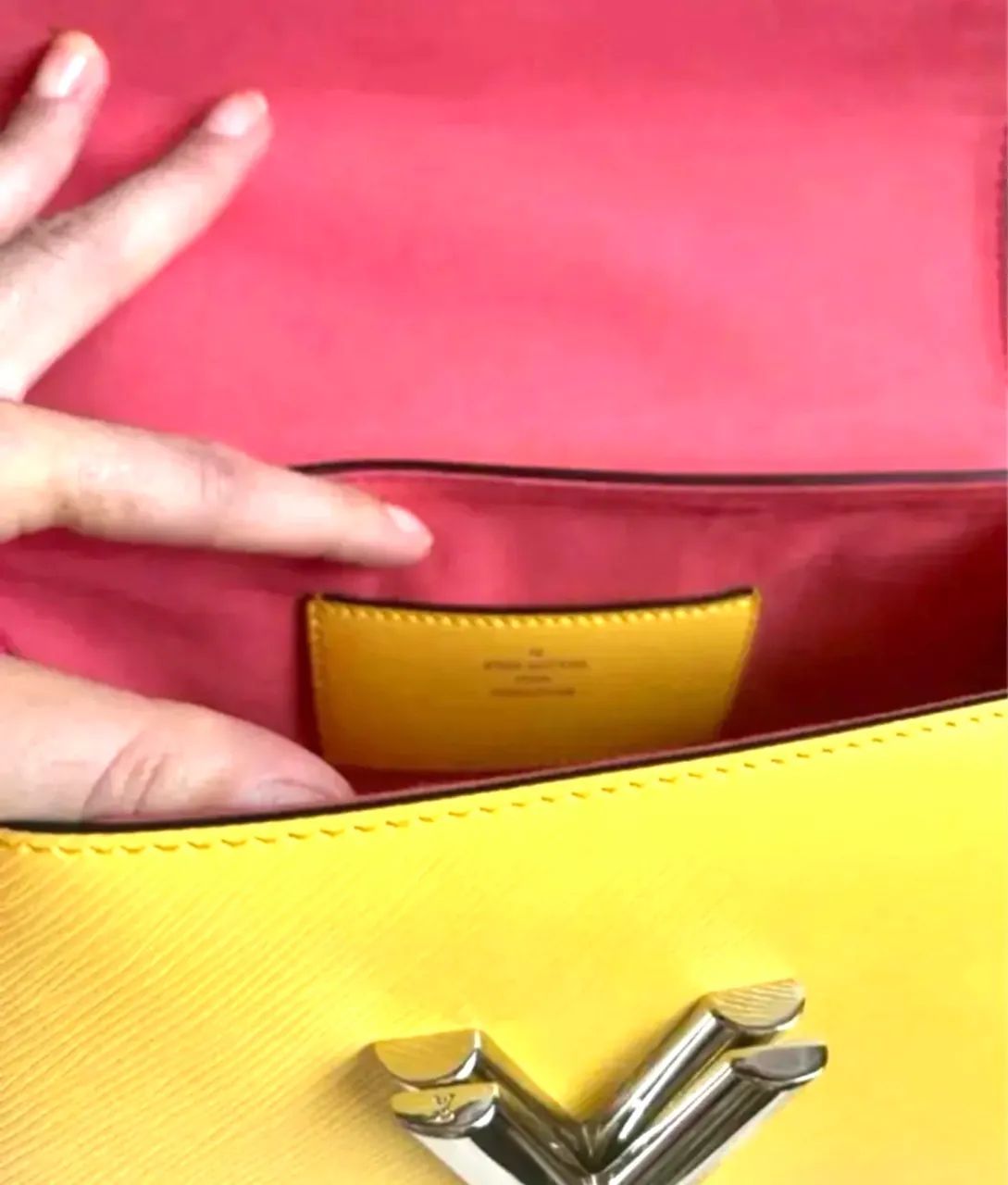 Bolsa Twist Louis Vuitton Lv  - Foto 5