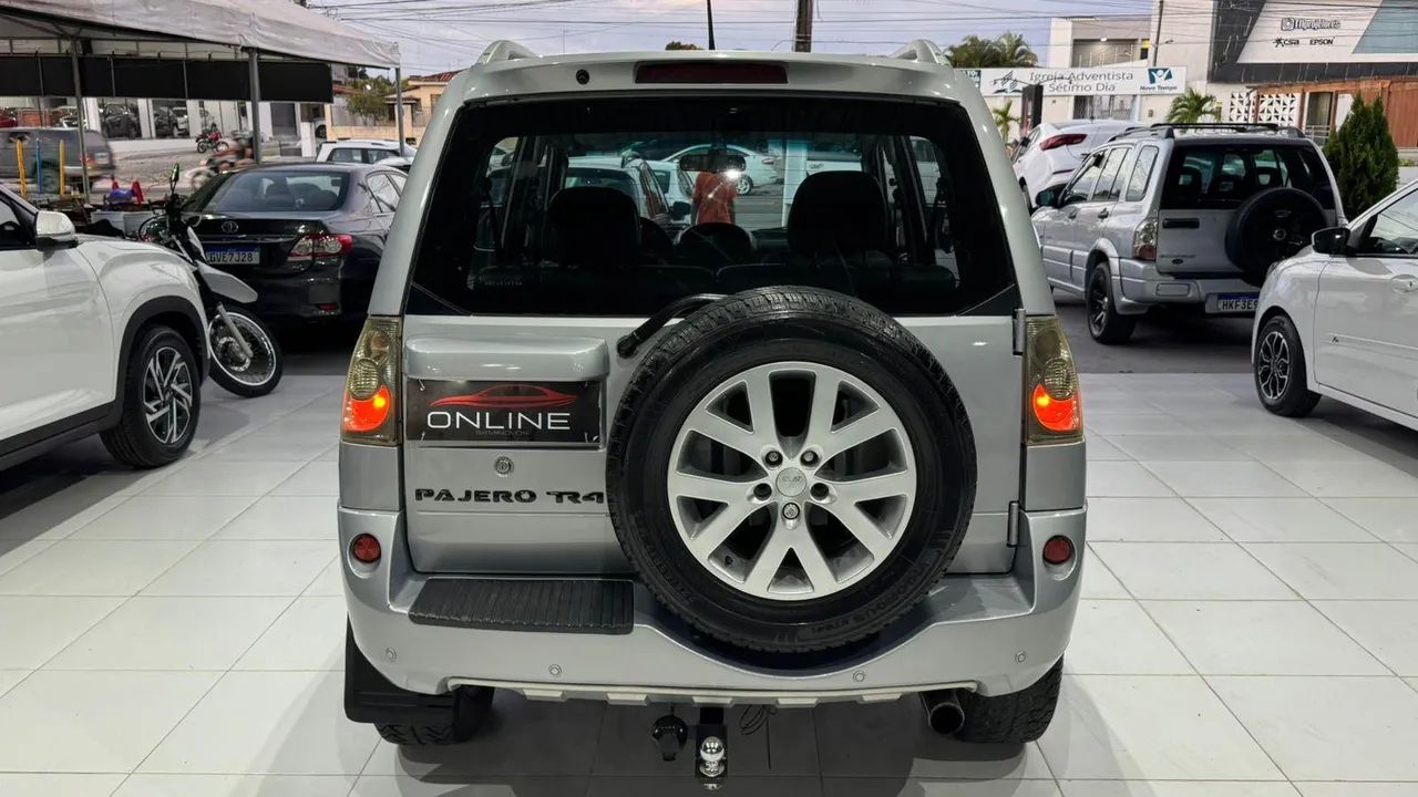 MITSUBISH PAJERO TR4 FLEX AT 2011 - Foto 4