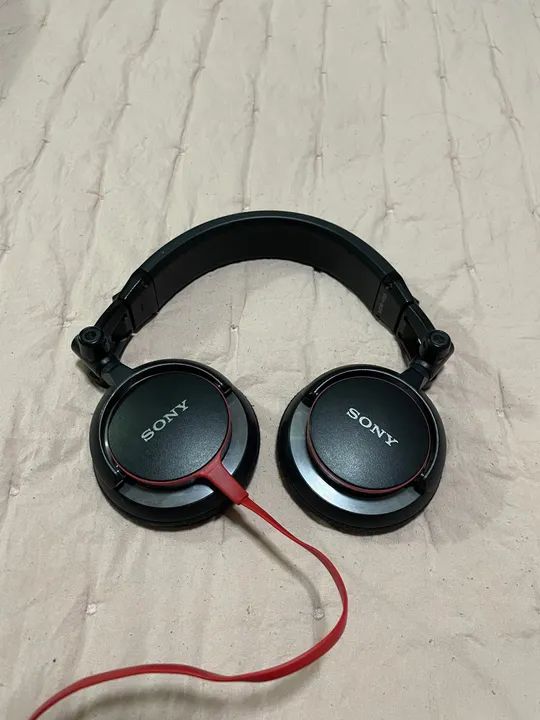 Fone de Ouvido com Fio - Ótimo estado - Foto 2