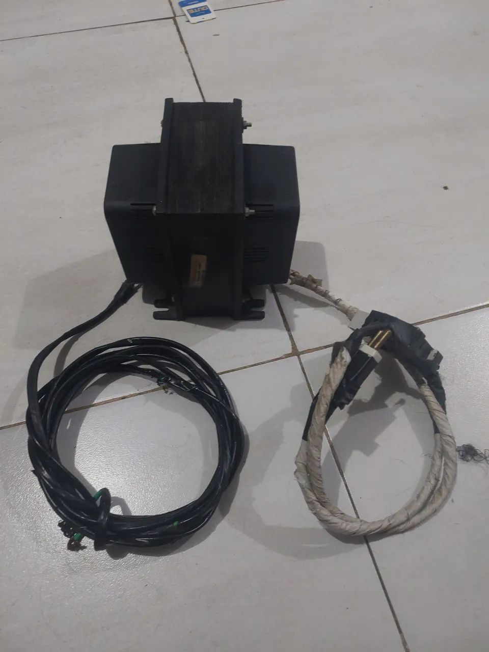 Autotransformador 5000VA 220V para 127V - Foto 3