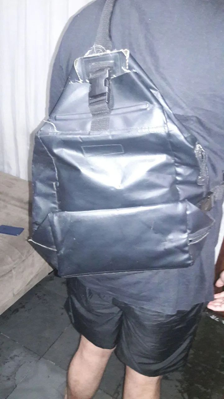 Mochila Preta Impermeável