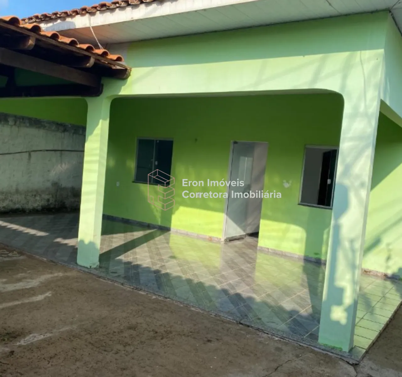 Aluga-se Casa No Cidade Nova