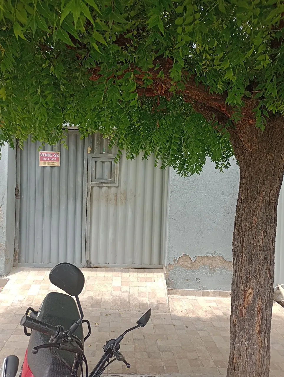 Vende-se casa