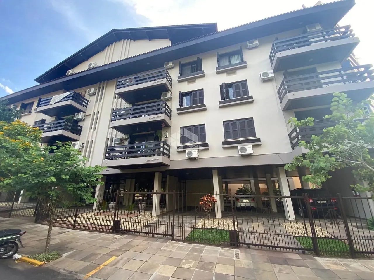 APARTAMENTO AMPLO EM SANTA CRUZ DO SUL