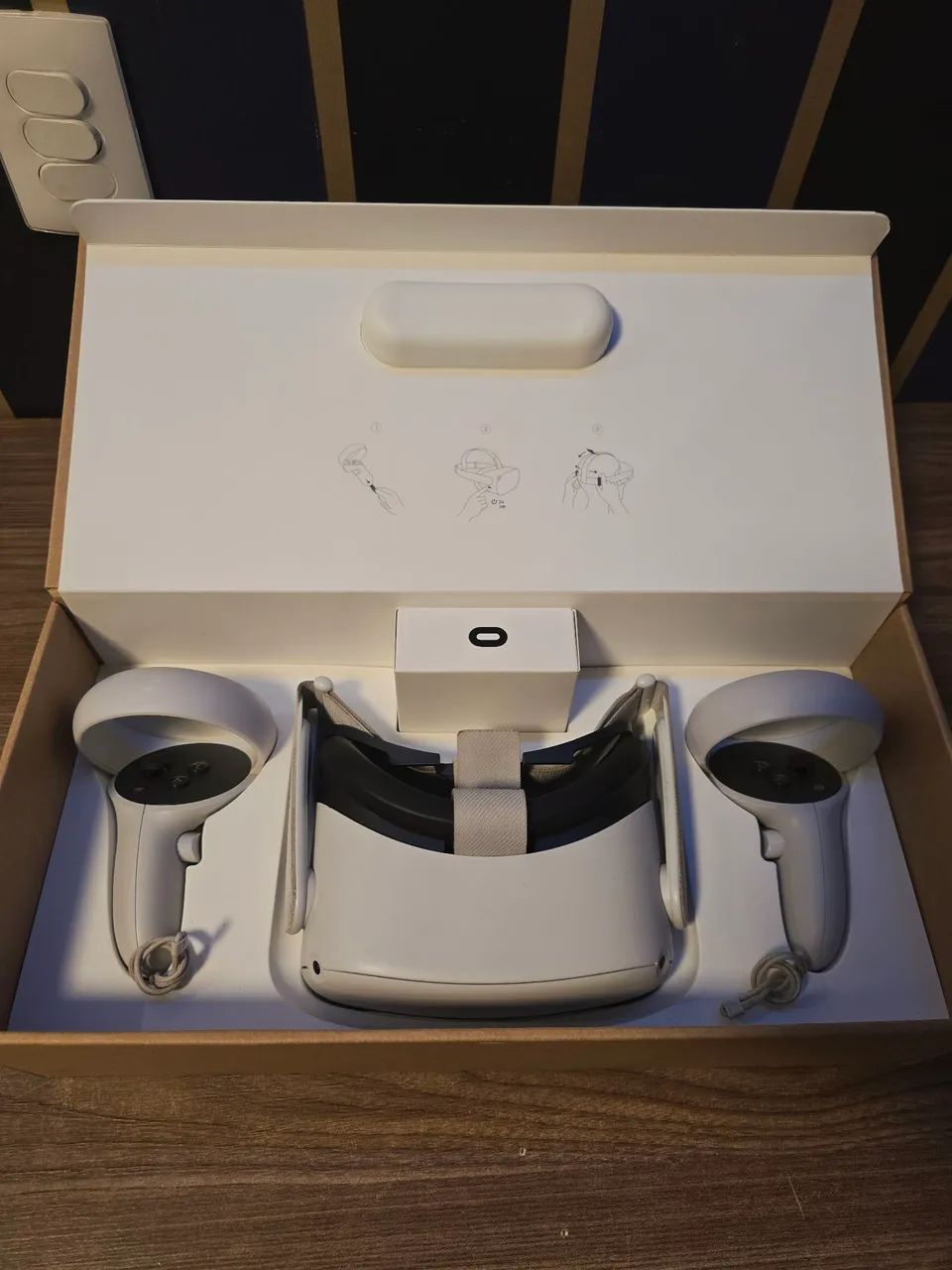 Quest 2 - 128GB Semi Novo NA CAIXA - Peças e Acessórios de Vídeo