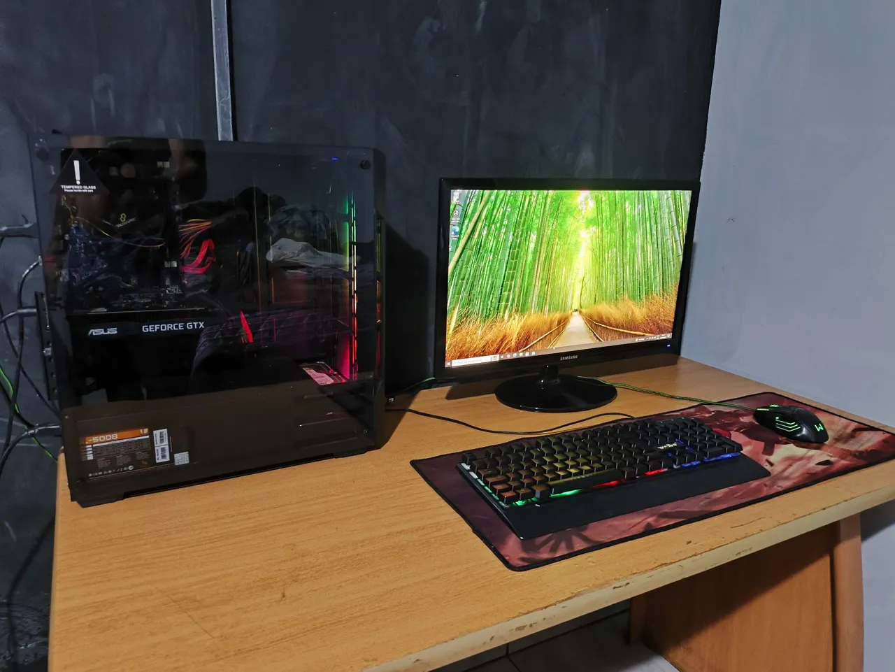 PC Gamer com ASUS GeForce GTX