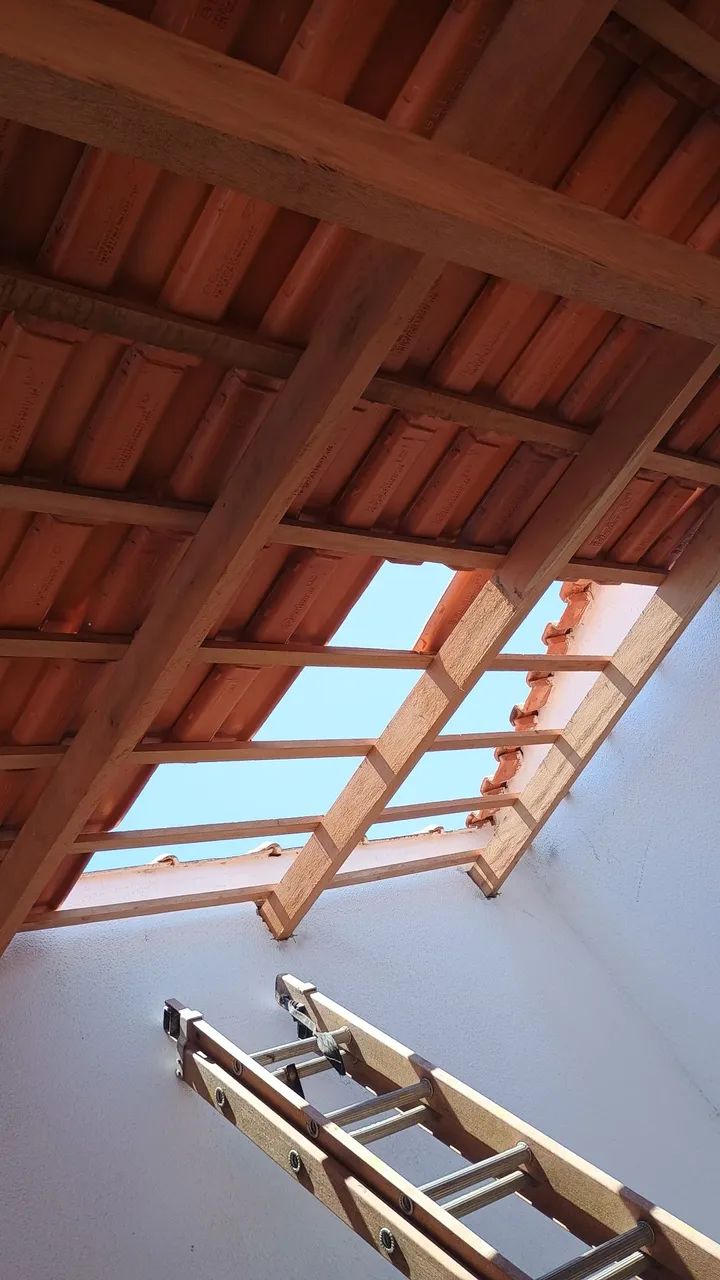Faço cobertura de telhado e cobertura de telhado para portão e portão
