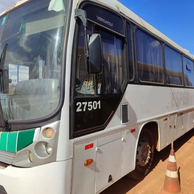 02 Onibus  MB motor dianteiro Rodoviário - Foto 6