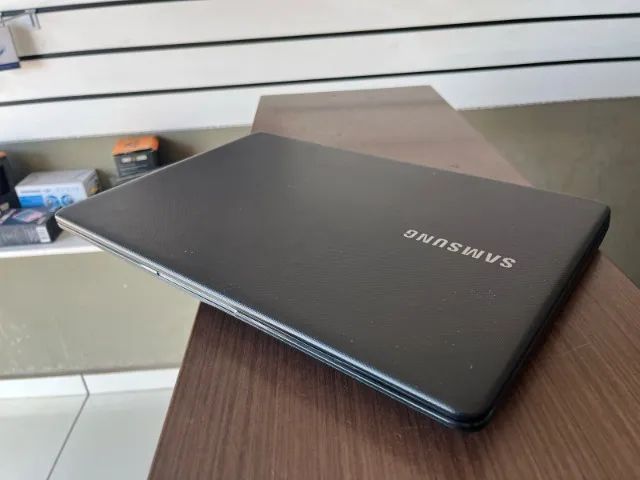 Notebook Samsung Np300e Core I5 Quinta GR 8 de Ram Hd de 1 Terabayte Placade video 2 G Tel - Foto 3
