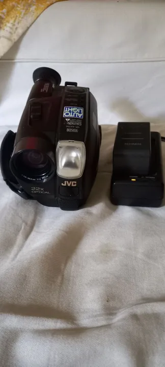 Filmadora jvc modelo Gr-Ax730u