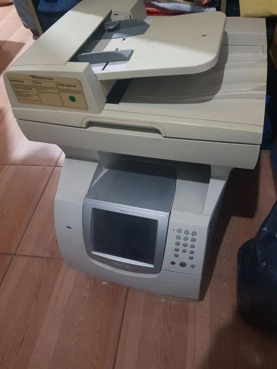 Maquina de xerox lexmark 646E