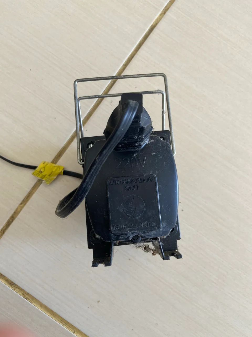 Transformador 110v para 220v - Foto 3