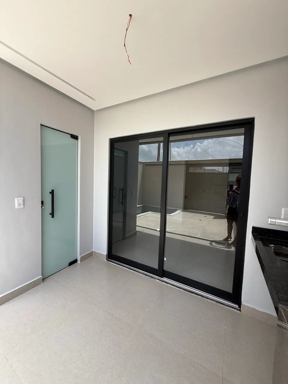 VENDE-SE LOMDA CASA BAIRRO PARAÍSO  - Foto 5