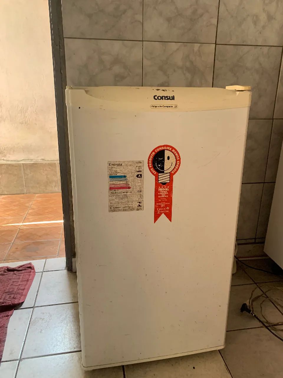 FRIGOBAR CONSUL COMPACTO 120 - Foto 2