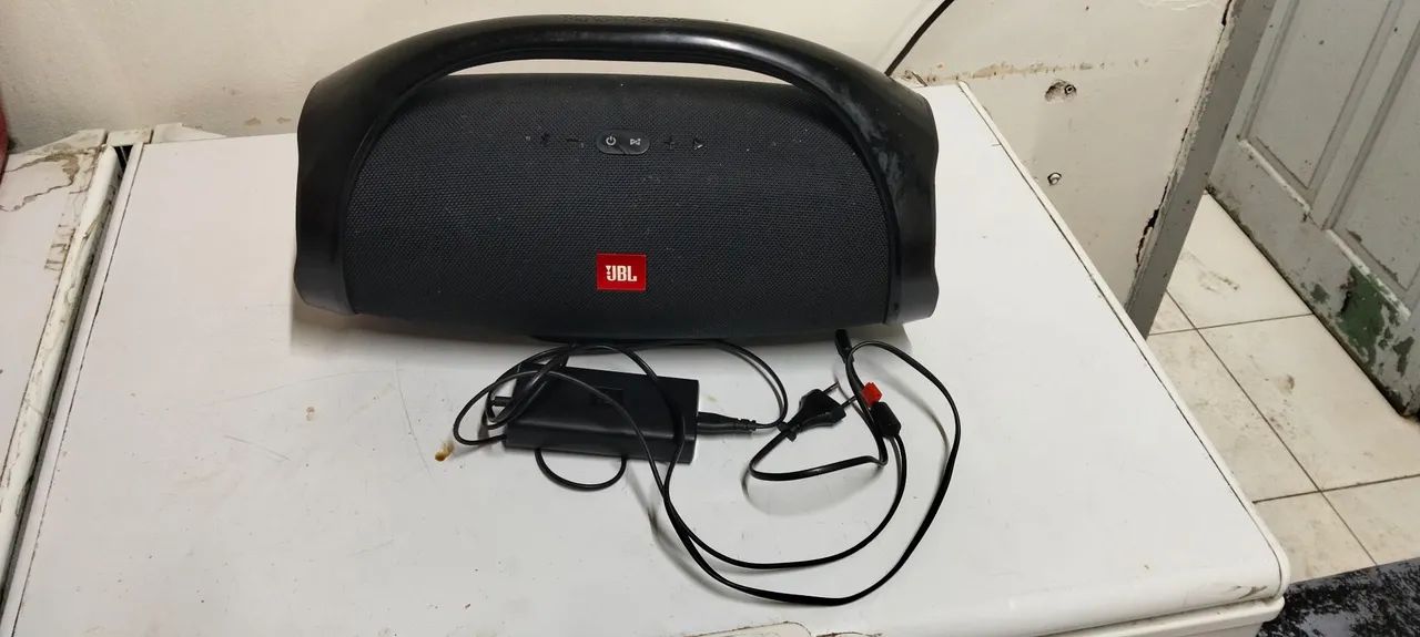 Caixa de som JBL boombox  - Foto 4