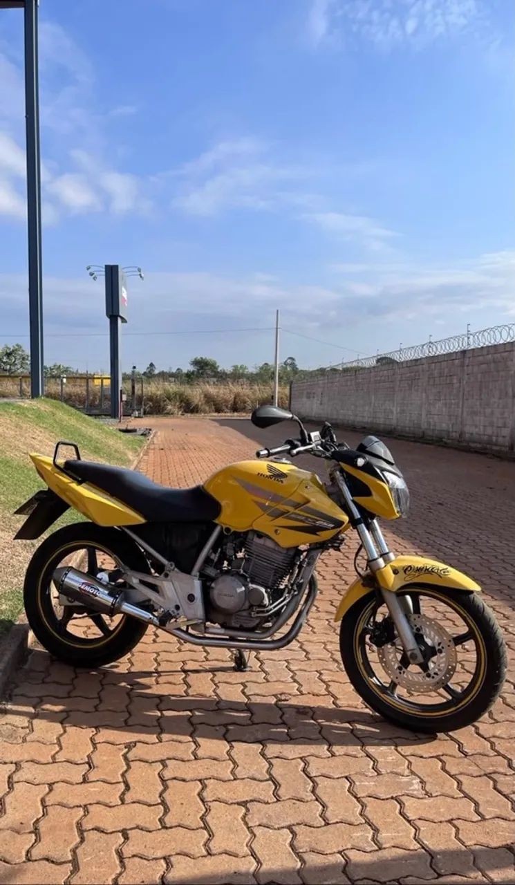 CBX250 TWISTER  - Foto 2