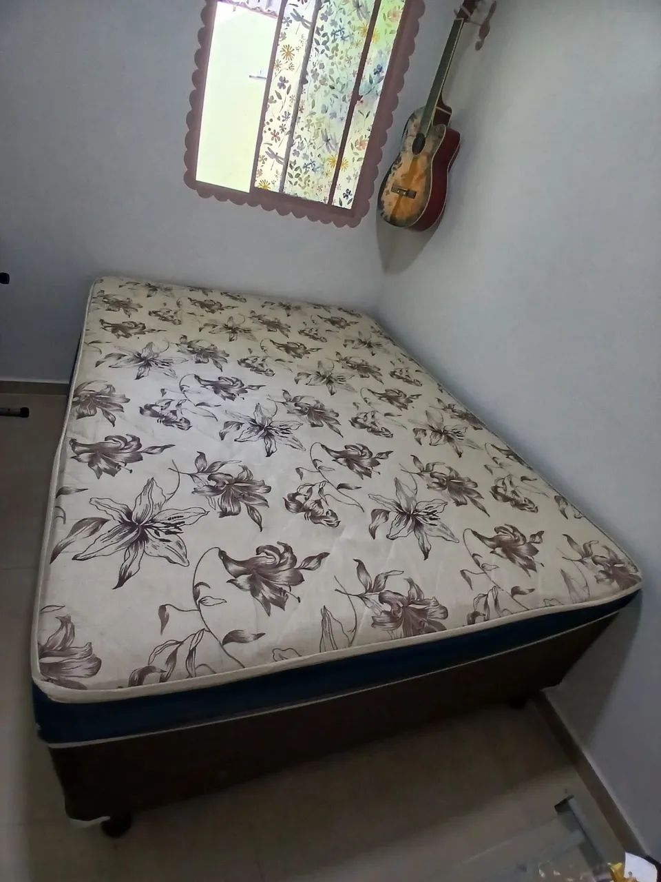 Cama de casal box (usada)