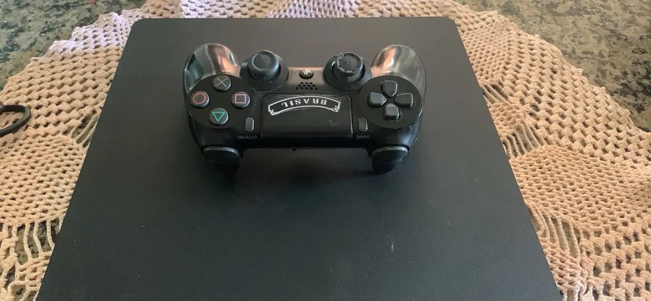 Vendo PS4 Slim 1Tb  - Foto 2
