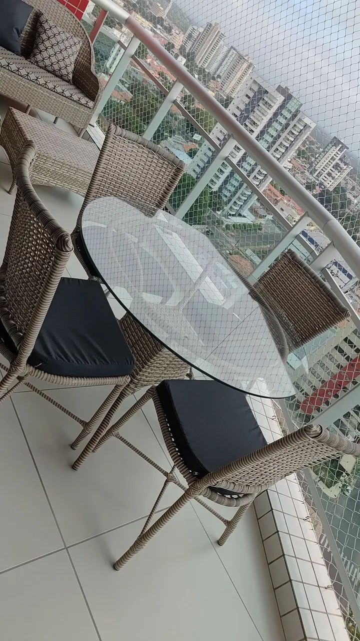 Conjunto Mesa + 4 cadeiras varanda