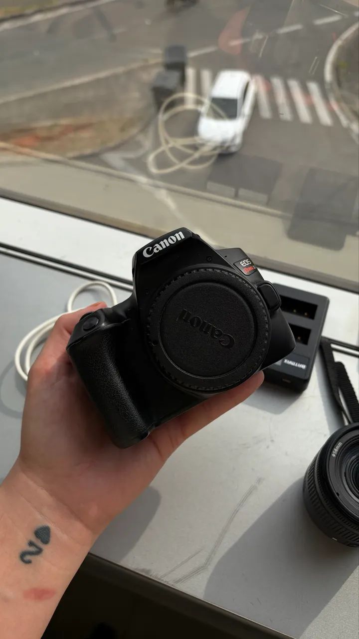 Canon sl3 4k ( kit completo) 