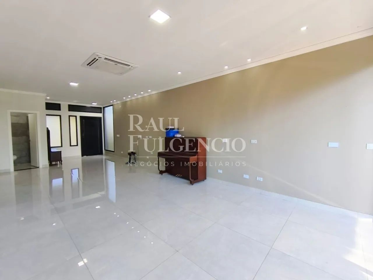 CONDOMÍNIO ALPHAVILLE 2 / 314M2 ÁREA ÚTIL E 420M2 DE TERRENO / 4 QUARTOS - Foto 4