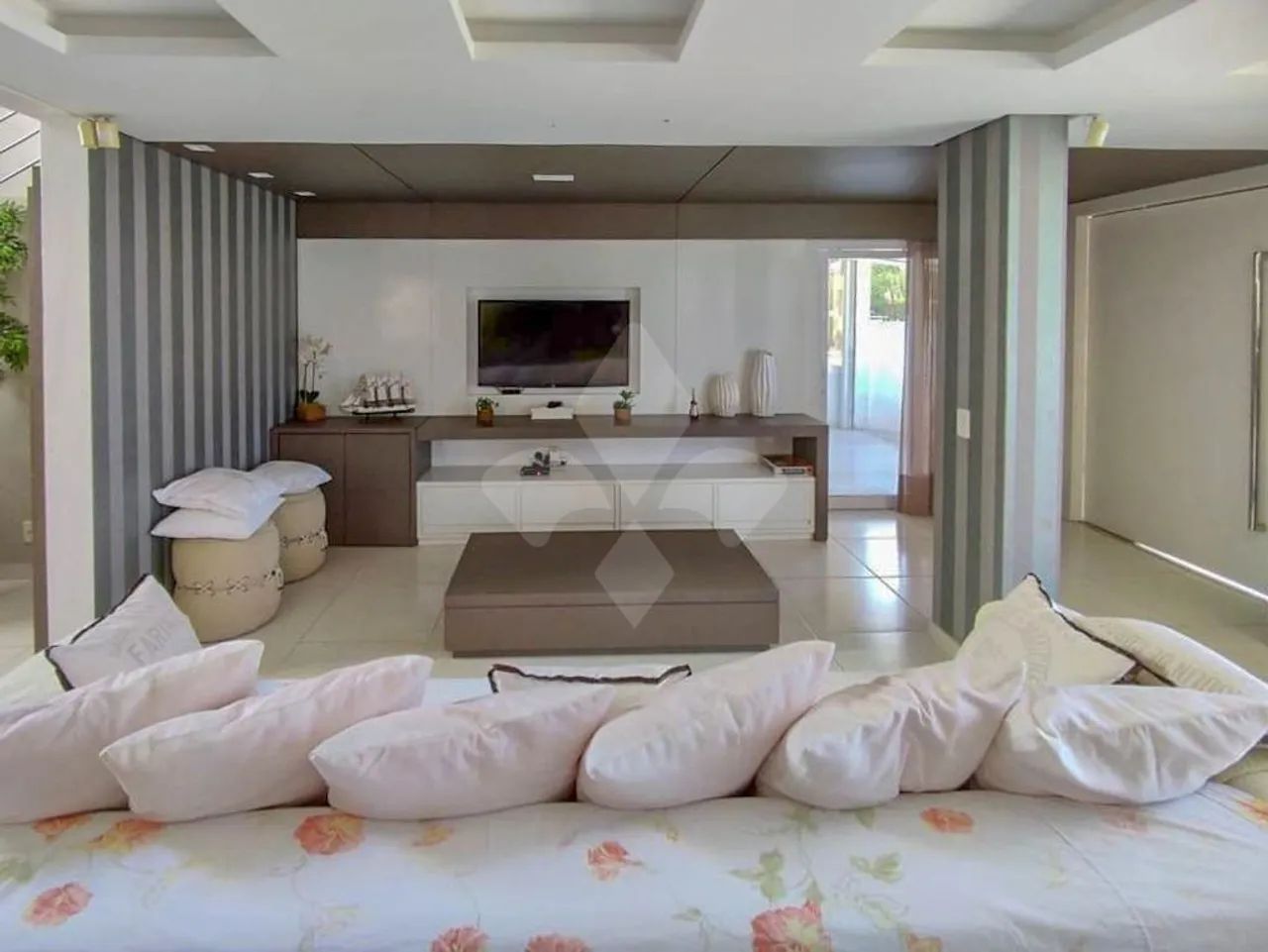 Casa frente mar com 4 suítes no Centro em Garopaba/SC - Foto 5