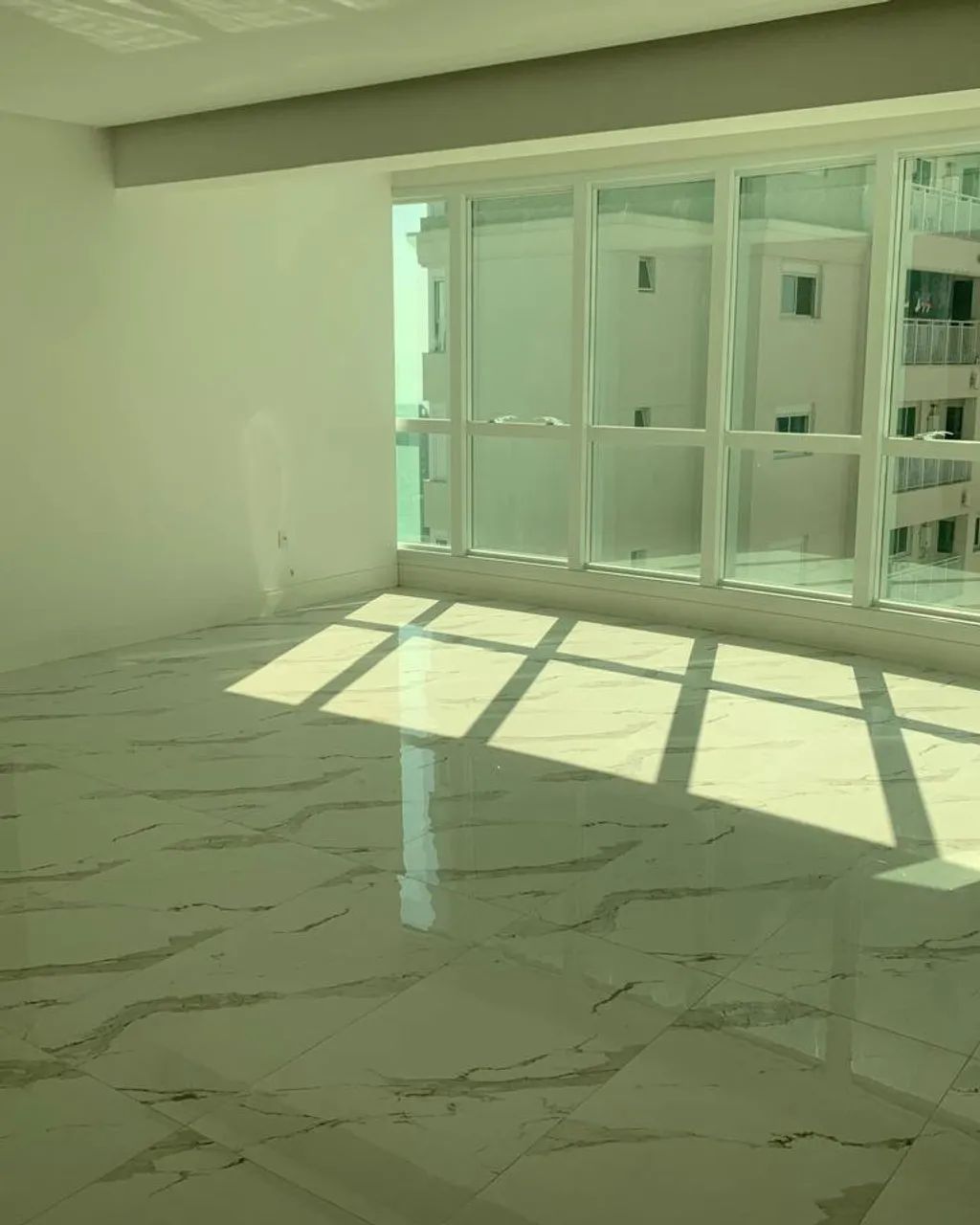 Marina Beach Towers - Foto 2