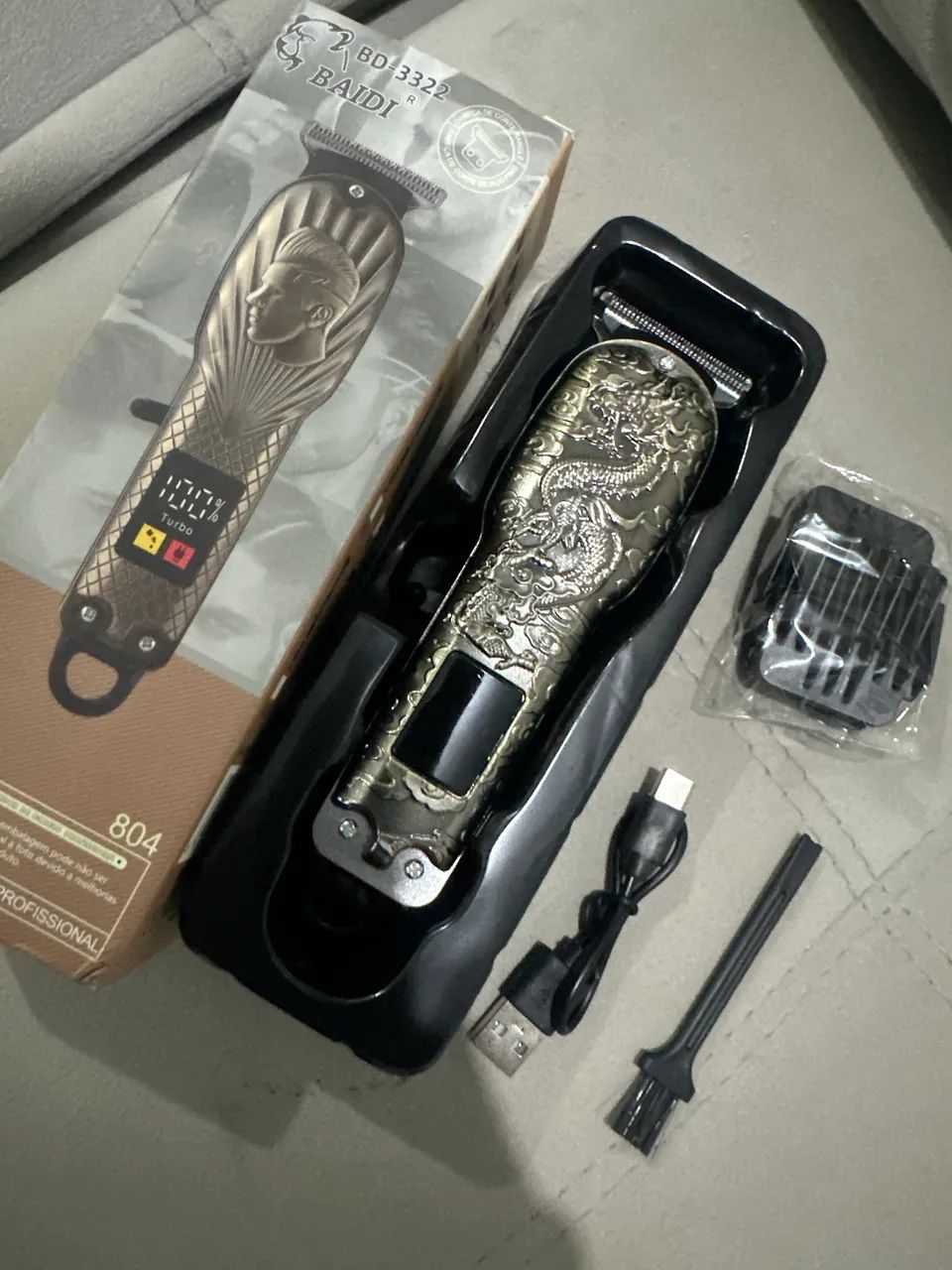 Máquina de cortar cabelo nova  - Foto 2