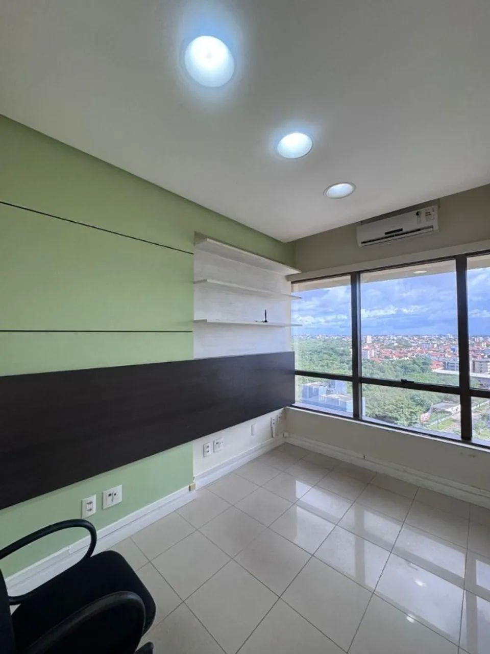 SALA COMERCIAL PARA LOCAÇÃO - PLANTA TOWER