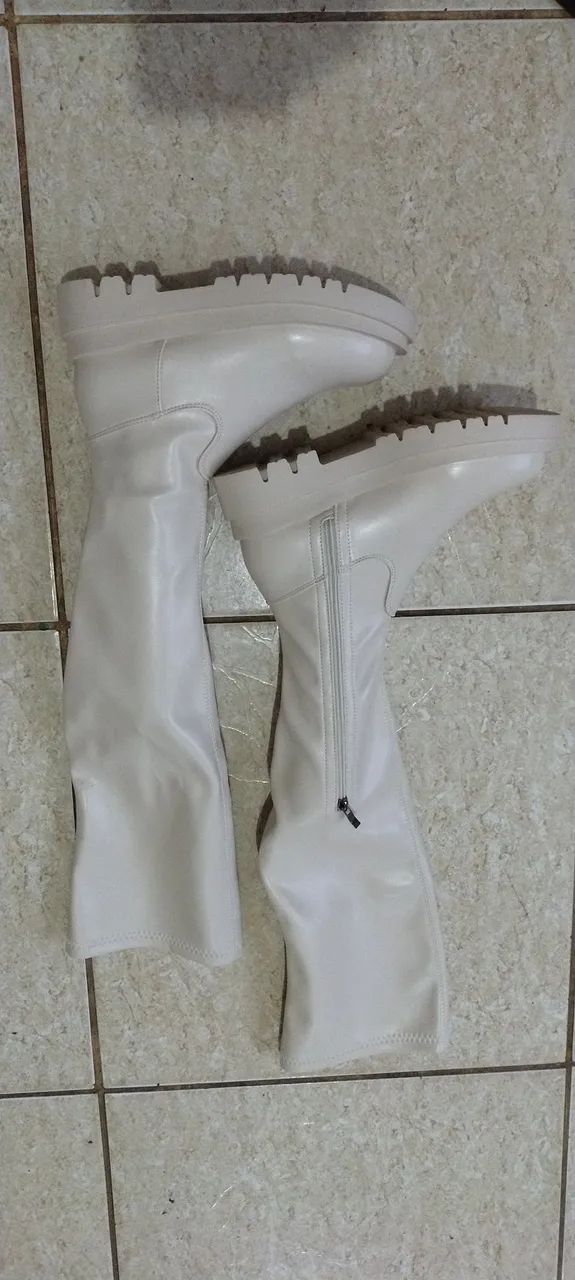 Bota Bege - Foto 3