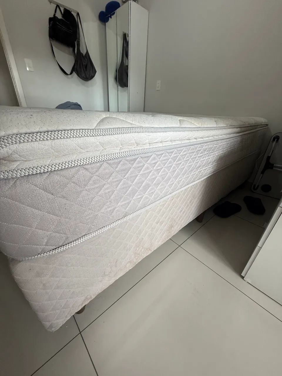 Cama + Colchão Queen - Bom estado - Foto 4