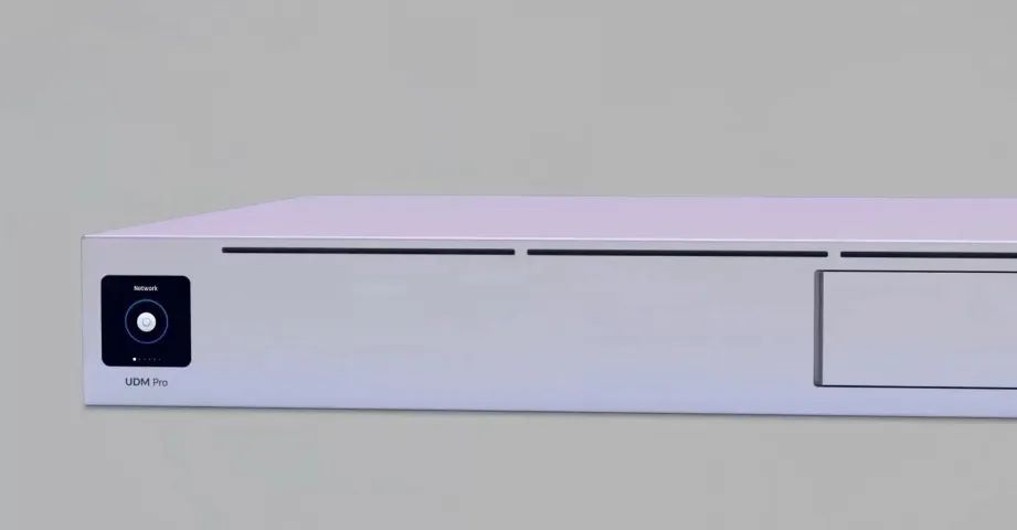 Dream Machine Pro UDM-Pro Unifi Ubiquiti - Usado  - Foto 3