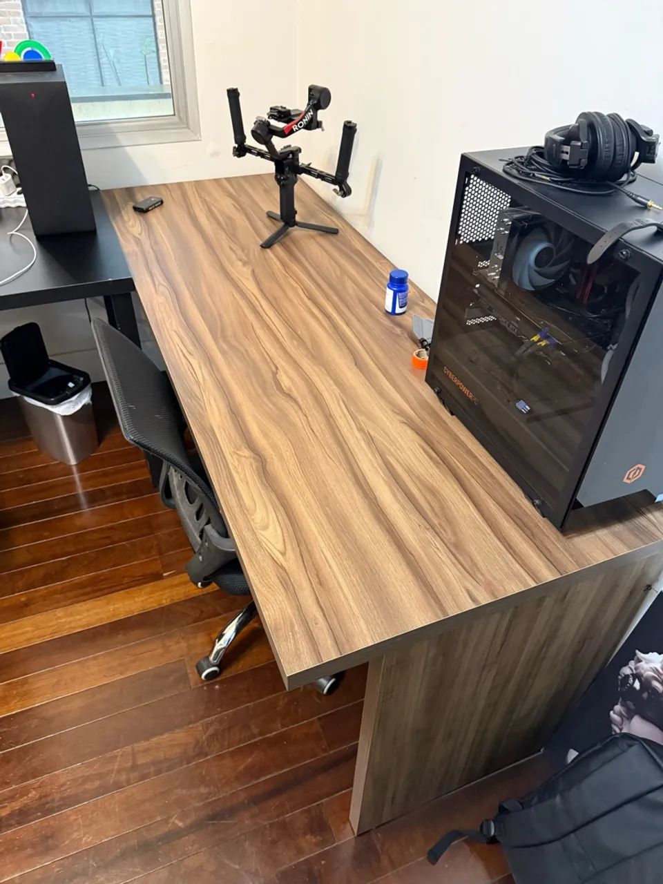 Mesa de escritório grande 