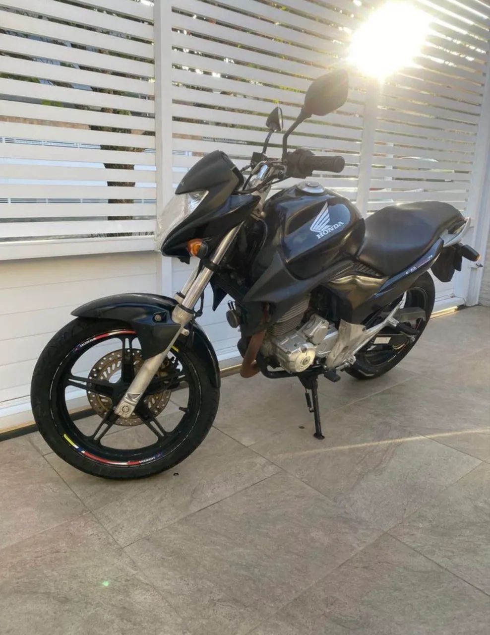 Cb 300 - Foto 2