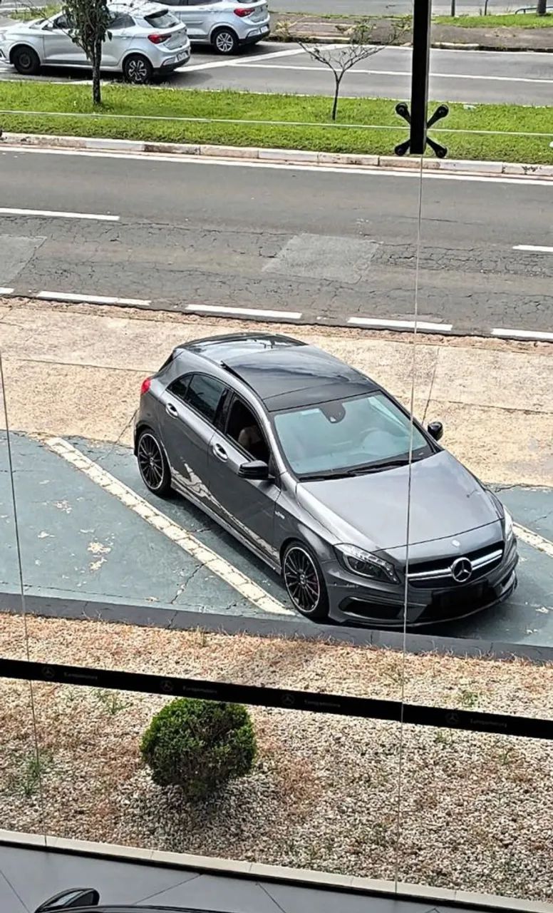 Mercedes-Benz A-45 Classe A45 AMG 4MATIC 2.0 Turbo Aut. 2014
