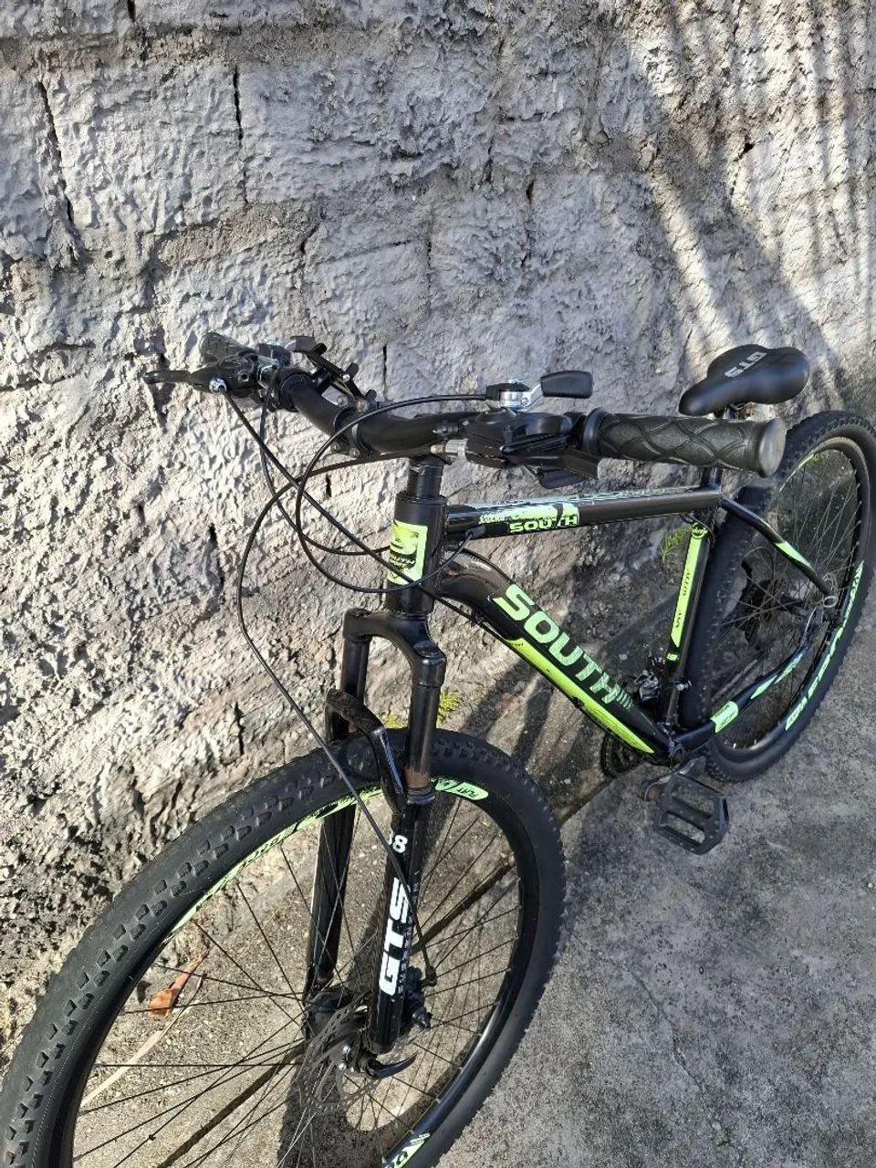 Bicicleta esportiva aro 29 - Foto 2