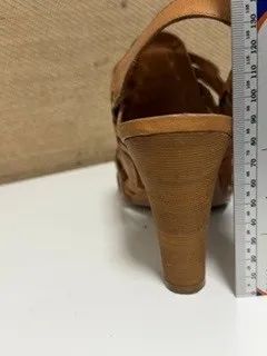 Sandália Arezzo em couro Cor Caramelo  - Foto 3
