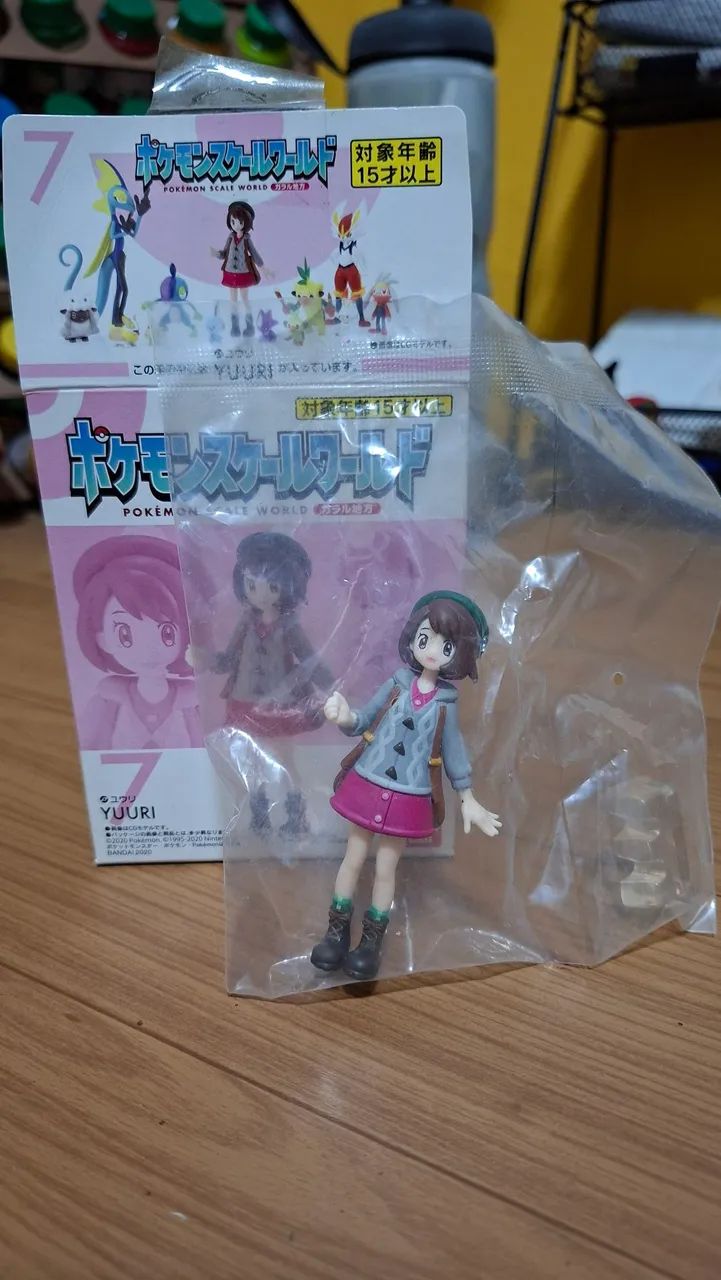 Boneco Pokémon Scale World Gloria Galar