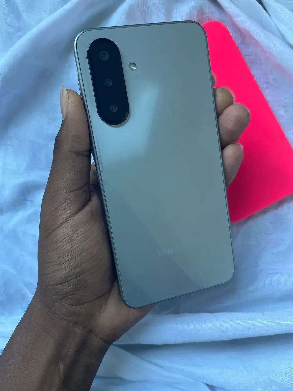 Galaxy a 17 128 gb - Foto 3