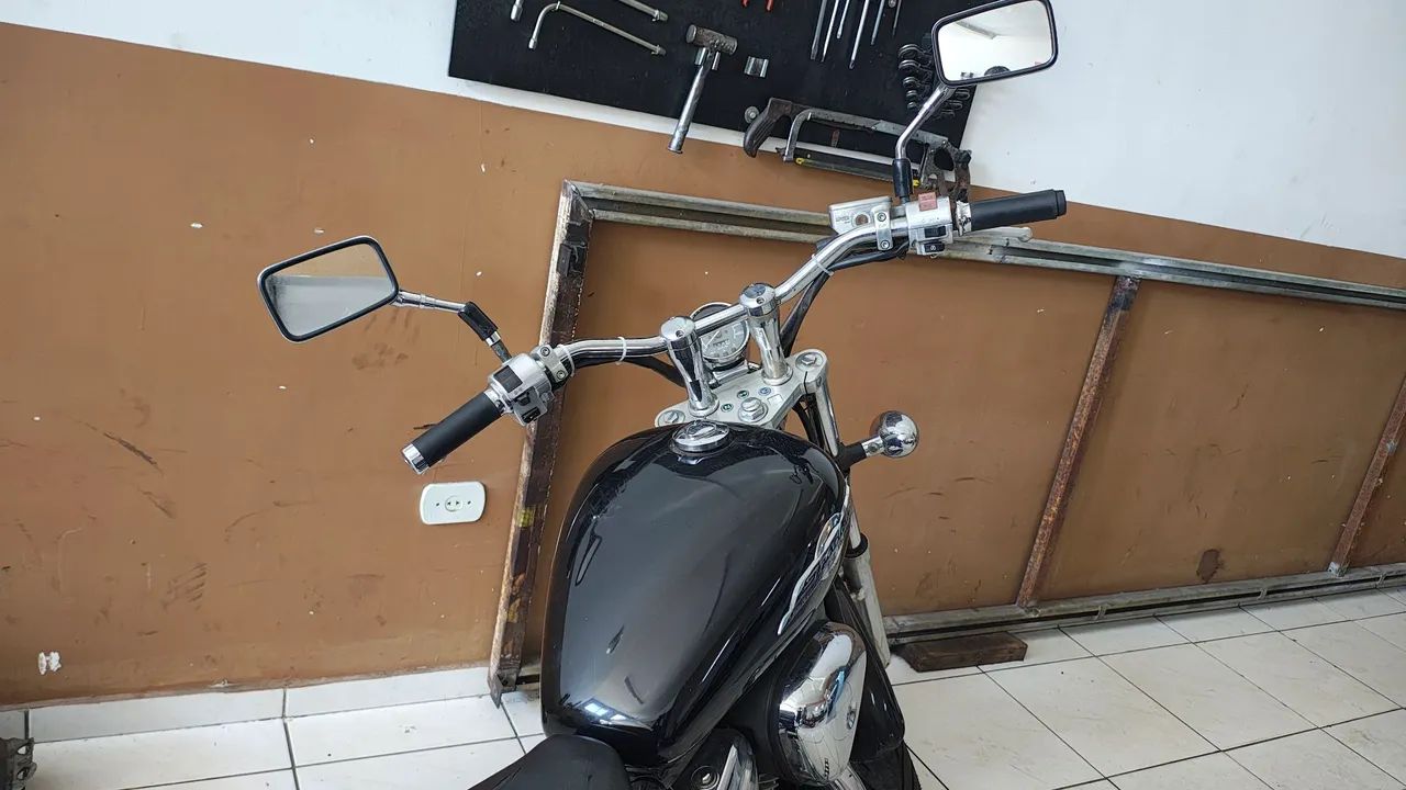 Shadow 600 - Foto 5