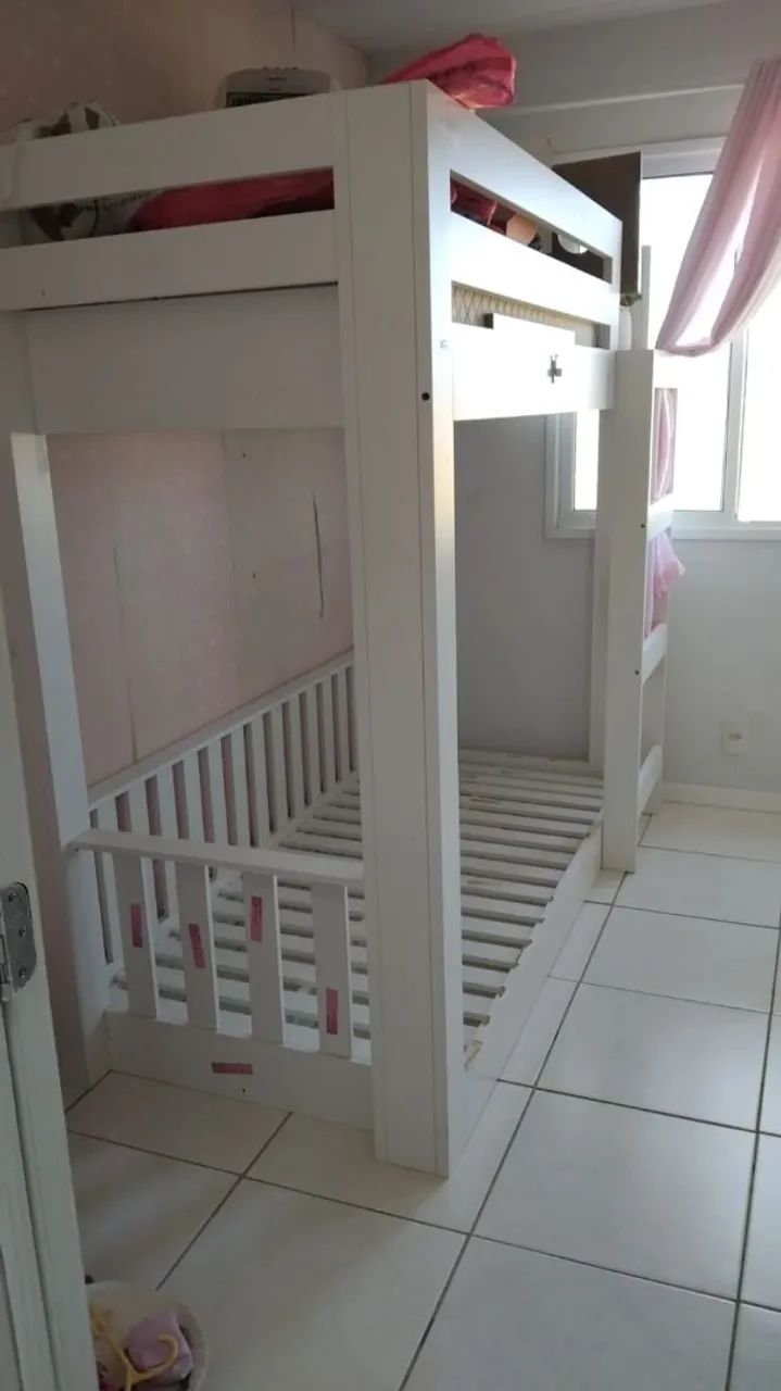 Beliche Infantil de Madeira Branca - R$ 900