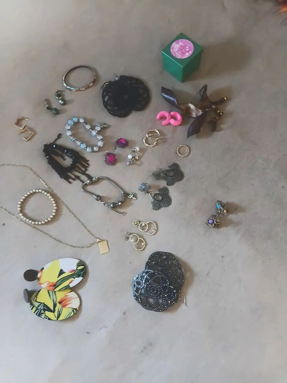 Lote bijuterias variadas  - Foto 2