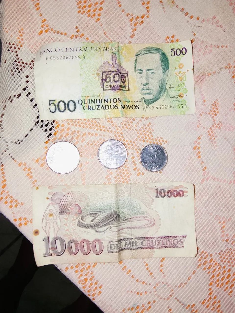 Cédulas e moedas  - Foto 2