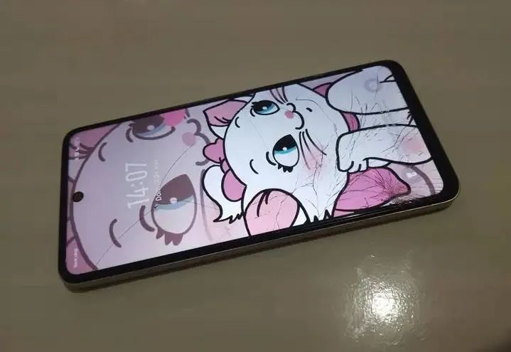 Cell infinix 8 - Foto 2