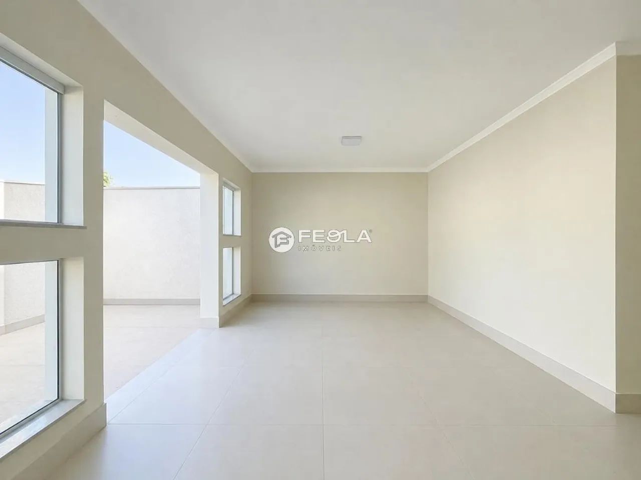 Casa para alugar em Americana, Vila Pavan, com 5 quartos, com 220 m² - Foto 2