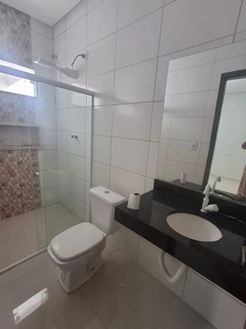 Casa 3/4 com suíte, vaga ate 3 carros, armário planejado  Bairro Portal da Cidade - Foto 2