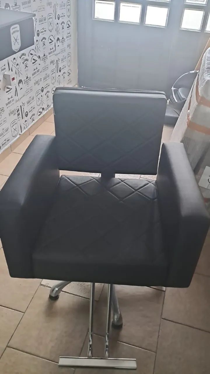 Conjunto de itens para cabeleireiro  