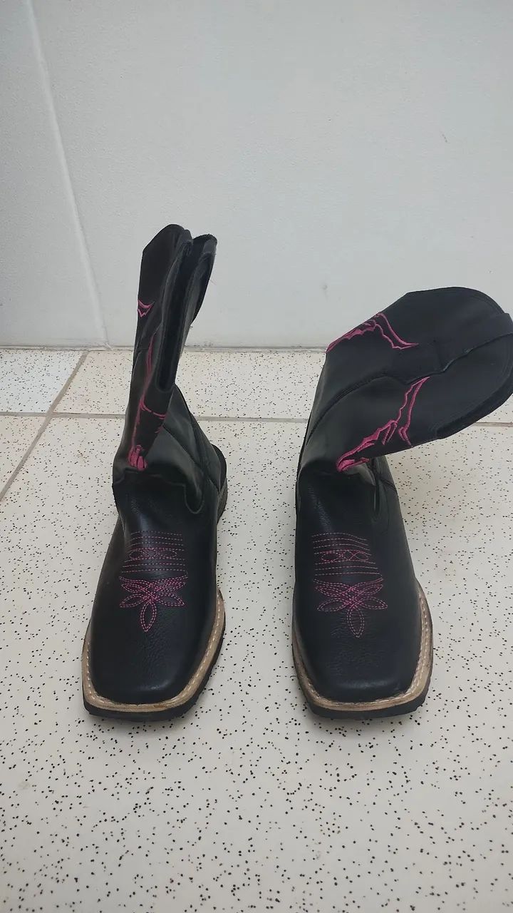 VENDO BOTA TEXANA 